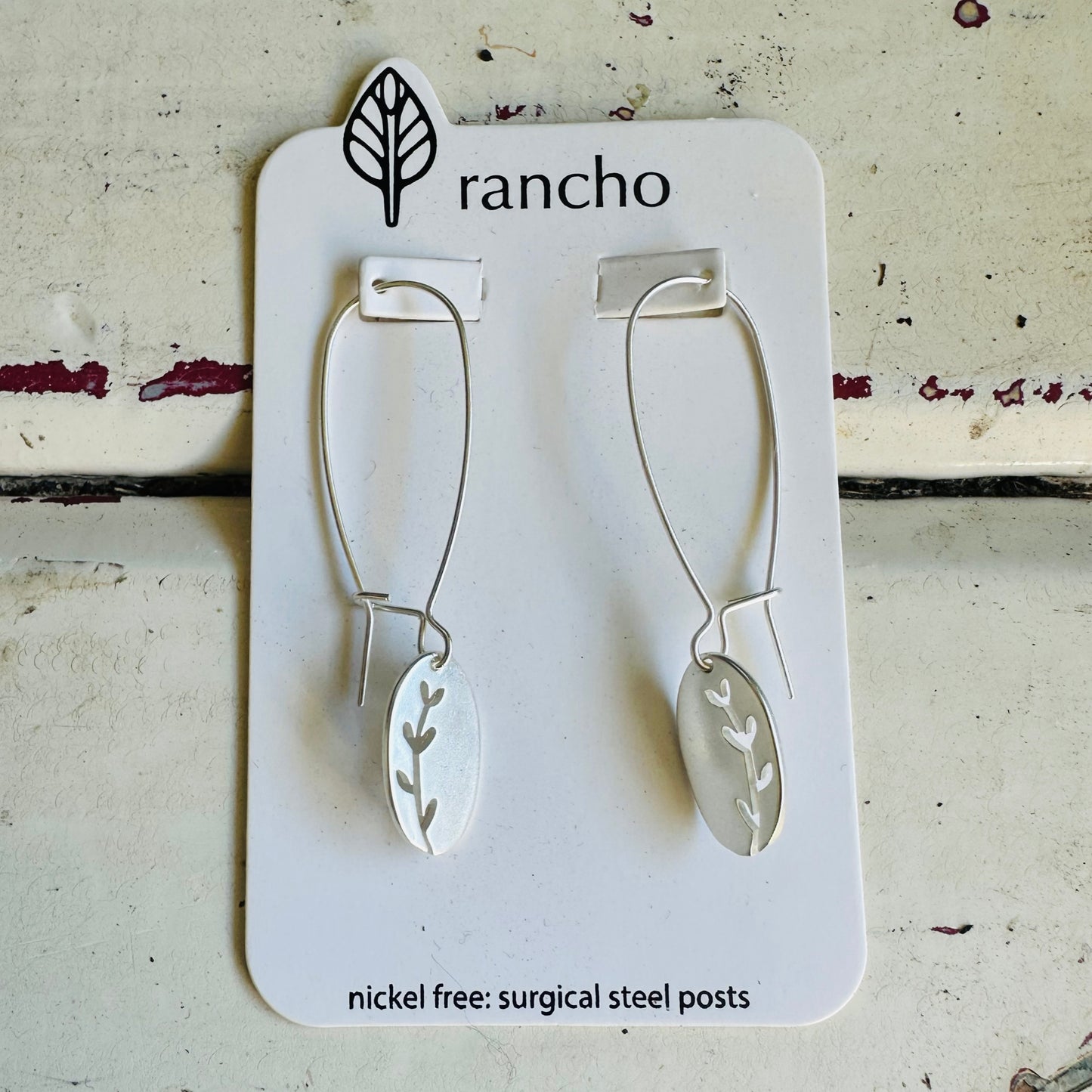 Seedling Oval Hook Earrings