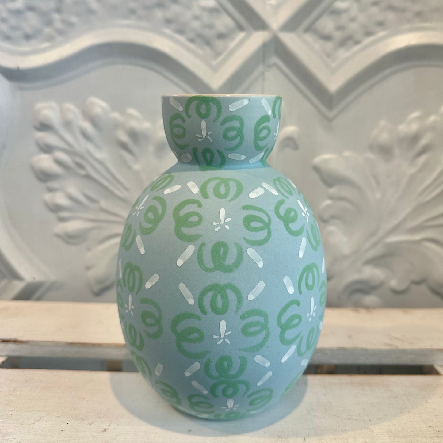 Happy Vase - Clover Green