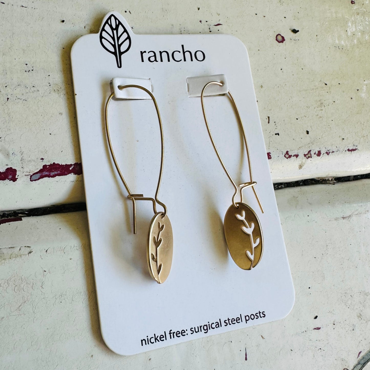 Seedling Oval Hook Earrings