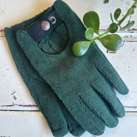 Leaf Cleaning Gloves